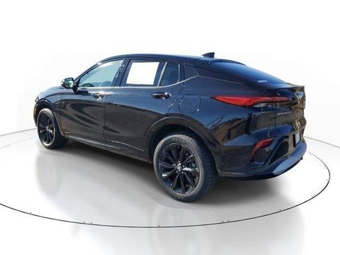 Used 2024 Buick Envista Sport Touring image 4