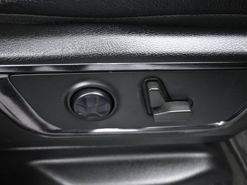 Used 2022 RAM 1500 Limited AWD/4WD image 44