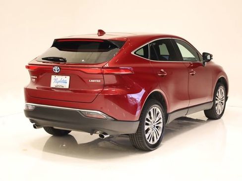 Used 2023 Toyota Venza Limited AWD/4WD image 4