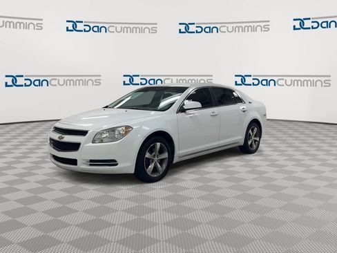Used 2011 Chevrolet Malibu LT w/ Power Convenience Package FWD image 4