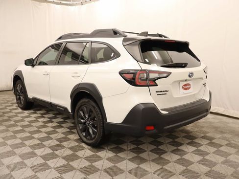 Used 2024 Subaru Outback Onyx Edition XT AWD/4WD image 3