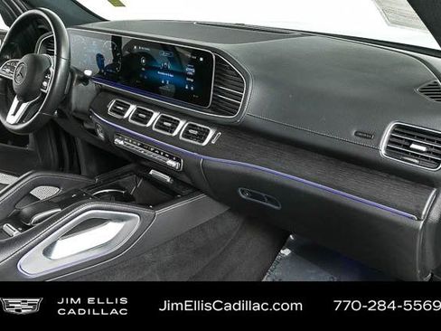Used 2022 Mercedes-Benz GLS 450 4MATIC image 14