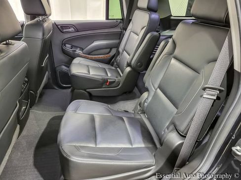Used 2019 Chevrolet Tahoe Premier AWD/4WD image 12