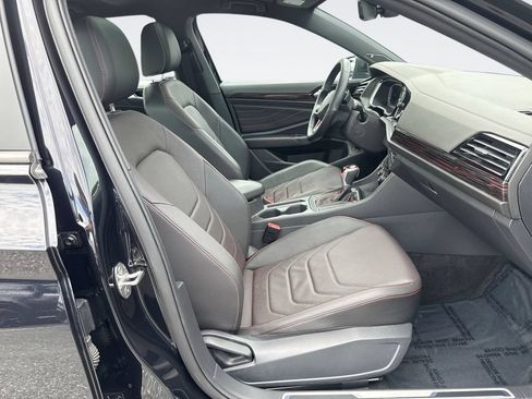 Certified 2023 Volkswagen Jetta GLI Autobahn FWD image 26