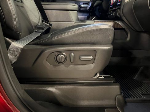 Used 2021 GMC Sierra 1500 Denali AWD/4WD image 38