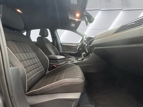 Used 2022 Volkswagen Jetta Sport image 15