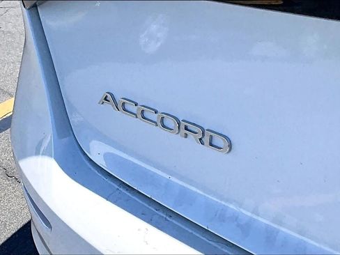 Used 2025 Honda Accord LX image 9