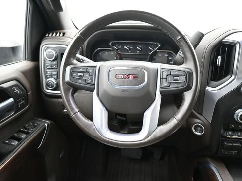 Used 2022 GMC Sierra 3500 SLT w/ SLT Preferred Package image 10