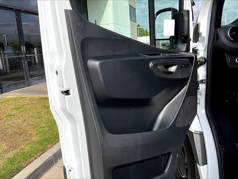 New 2026 Mercedes-Benz Sprinter 2500 image 10