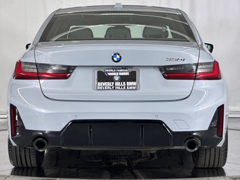Used 2023 BMW 330i Sedan w/ M Sport Package RWD image 9