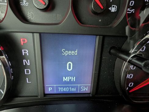 Used 2018 Chevrolet Silverado 1500 Custom w/ Custom Convenience Package image 21