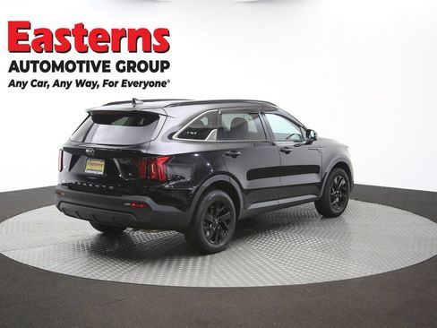 Used 2021 Kia Sorento S w/ Panoramic Sunroof Package AWD/4WD image 42