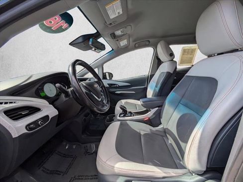 Used 2018 Chevrolet Bolt Premier w/ Driver Confidence II Package image 15
