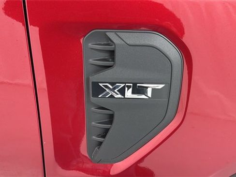 Used 2025 Ford Ranger XLT w/ Advanced Towing Package image 36