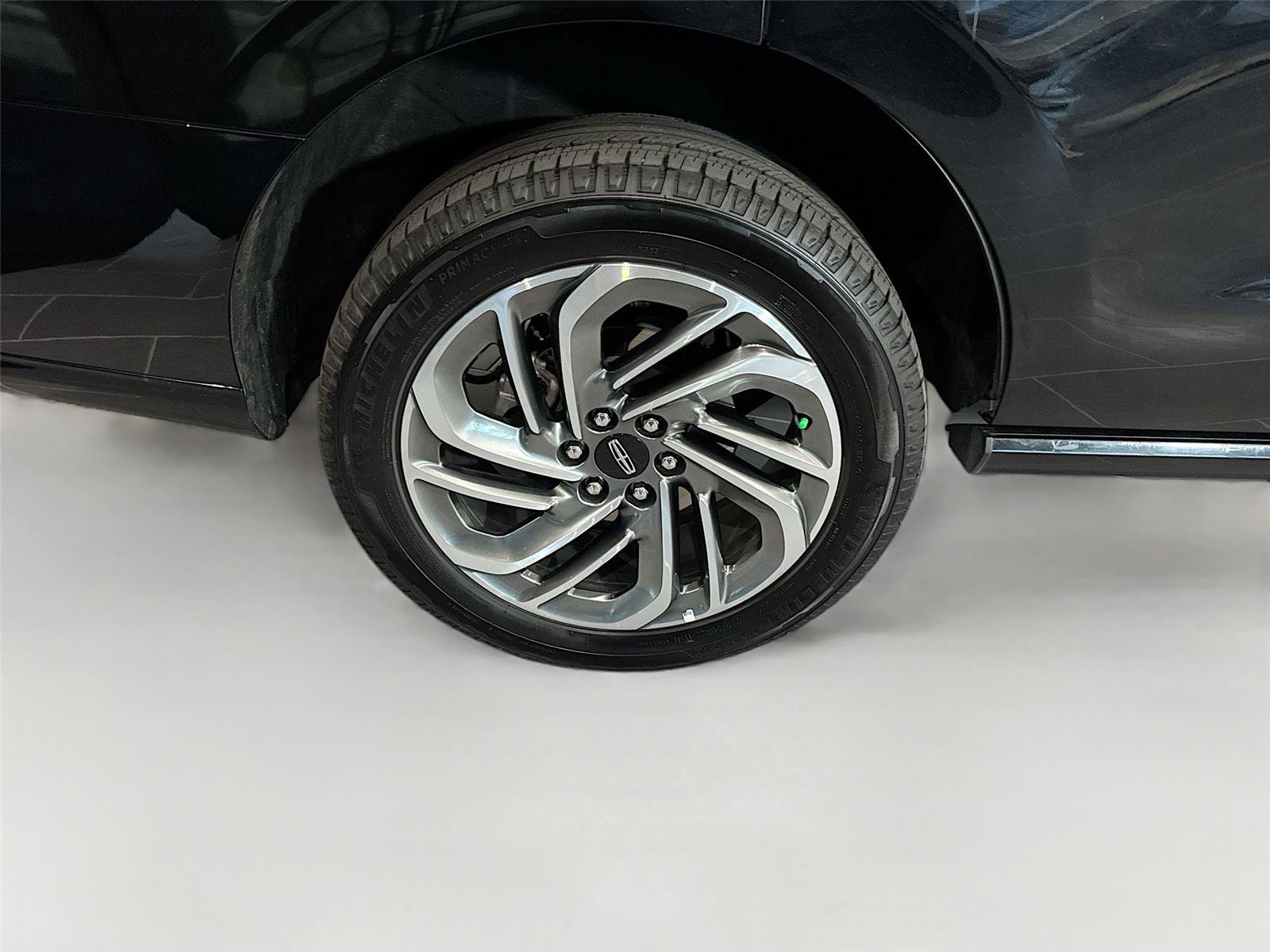 Used 2025 Lincoln Navigator Reserve AWD/4WD image 39