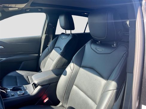 Used 2023 Cadillac XT4 Sport w/ Cold Weather Package image 21