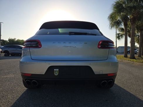 Used 2017 Porsche Macan S image 4
