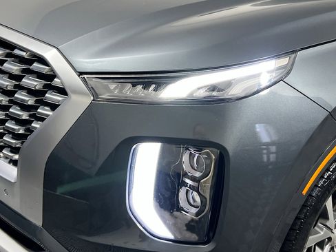 Used 2021 Hyundai Palisade Limited image 11