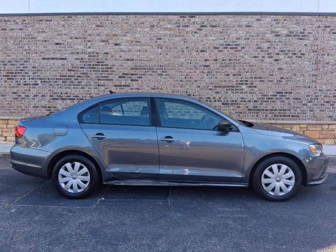 Used 2015 Volkswagen Jetta S FWD image 6