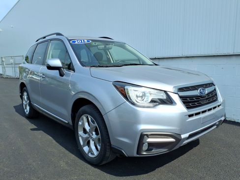 Used 2018 Subaru Forester 2.5i Touring AWD/4WD image 1