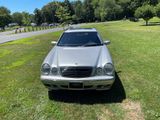 Used 2002 Mercedes-Benz E 320 4MATIC Wagon image 4