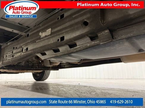 Used 2016 Chevrolet Express 3500 Extended image 9