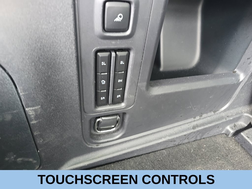 Used 2025 Ford Expedition Tremor AWD/4WD image 9