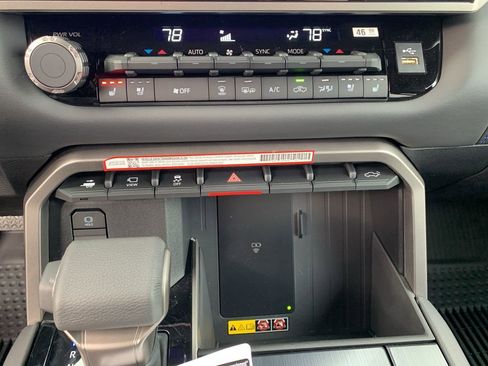 New 2026 Toyota Tundra Platinum image 22