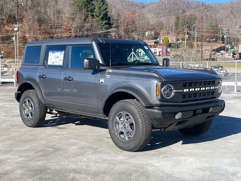 New 2025 Ford Bronco Big Bend AWD/4WD image 1