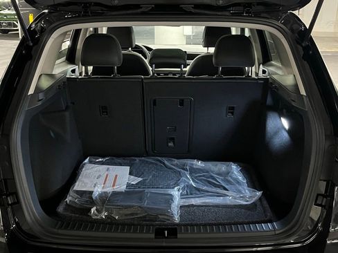 New 2025 Volkswagen Taos SE image 37