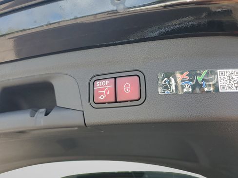 Certified 2026 Mercedes-Benz GLE 350 4MATIC image 36