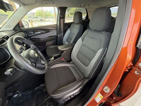 Used 2023 Chevrolet TrailBlazer LT image 18