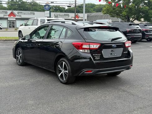 Used 2019 Subaru Impreza 2.0i Premium AWD/4WD image 3