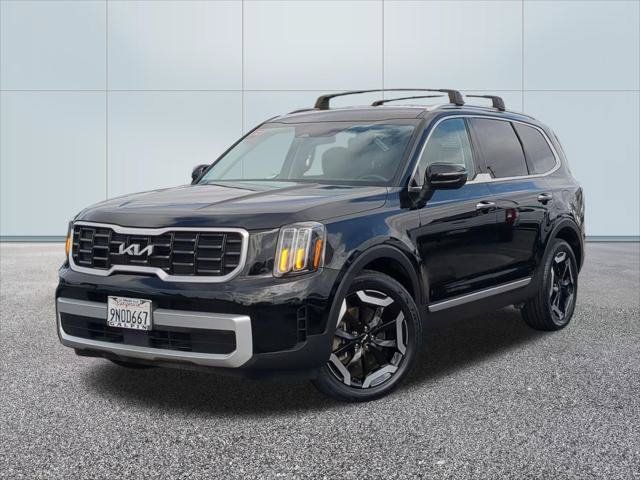 Used 2024 Kia Telluride S AWD/4WD image 1