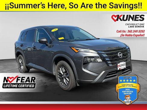 Used 2024 Nissan Rogue S FWD image 1