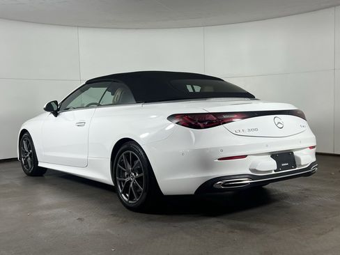 Used 2024 Mercedes-Benz CLE 300 4MATIC Cabriolet image 3
