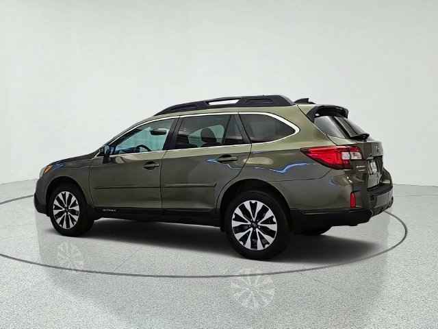 Used 2017 Subaru Outback 3.6R Limited AWD/4WD image 4