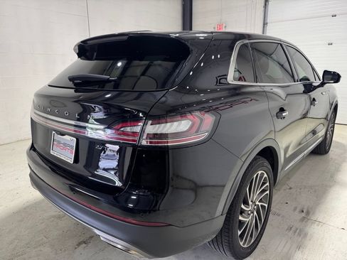 Used 2020 Lincoln Nautilus Reserve AWD/4WD image 7