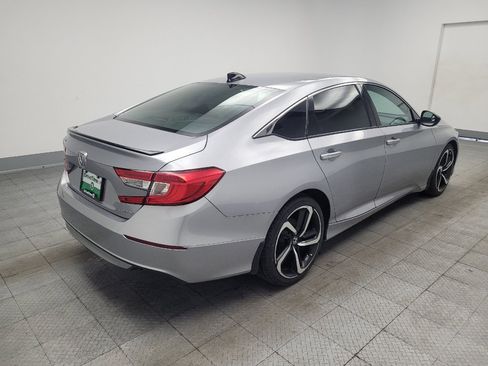 Used 2022 Honda Accord Sport image 9