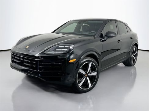 Certified 2025 Porsche Cayenne Coupe image 1