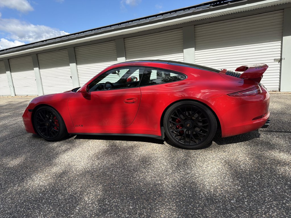 Used 2015 Porsche 911 Carrera GTS RWD image 2