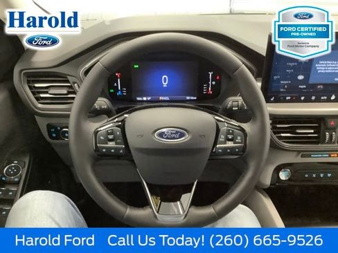 Used 2024 Ford Escape SE FWD image 15
