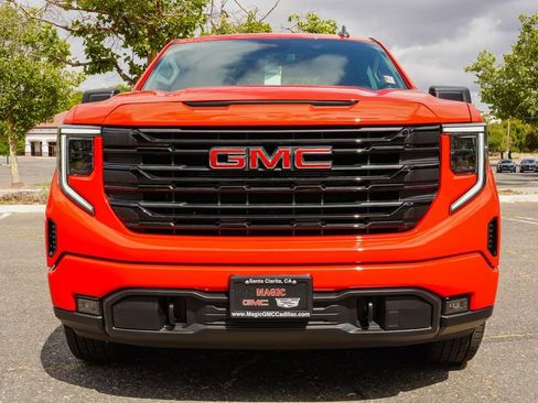 New 2026 GMC Sierra 1500 Elevation w/ LPO, Elevation Black Package RWD image 4