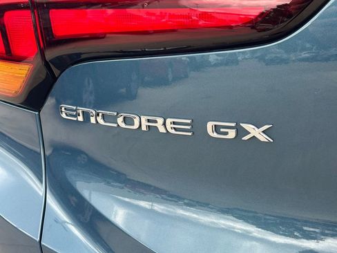 Used 2024 Buick Encore GX Preferred image 12