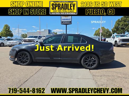 Used 2010 Ford Fusion SE image 1