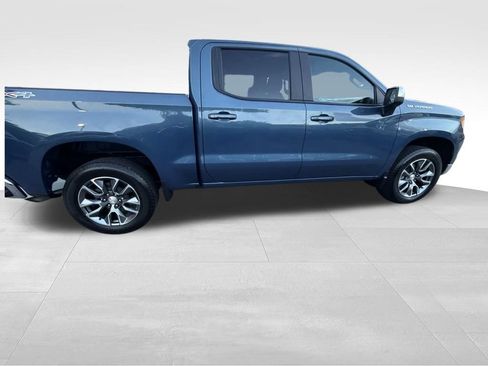 Used 2024 Chevrolet Silverado 1500 LT AWD/4WD image 8