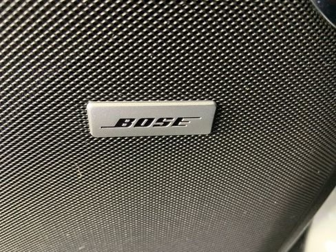 Used 2025 GMC Yukon Denali w/ Sun & Power Step Package image 30