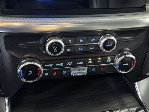 Used 2024 Ford F150 Lariat w/ Equipment Group 502A High AWD/4WD image 23