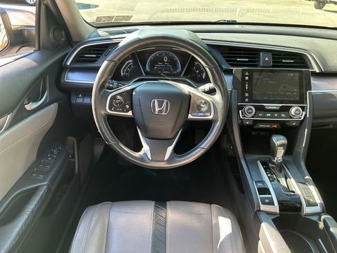 Used 2017 Honda Civic EX-L image 14
