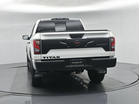 Used 2021 Nissan Titan PRO-4X w/ Pro-4x Convenience Package AWD/4WD image 30